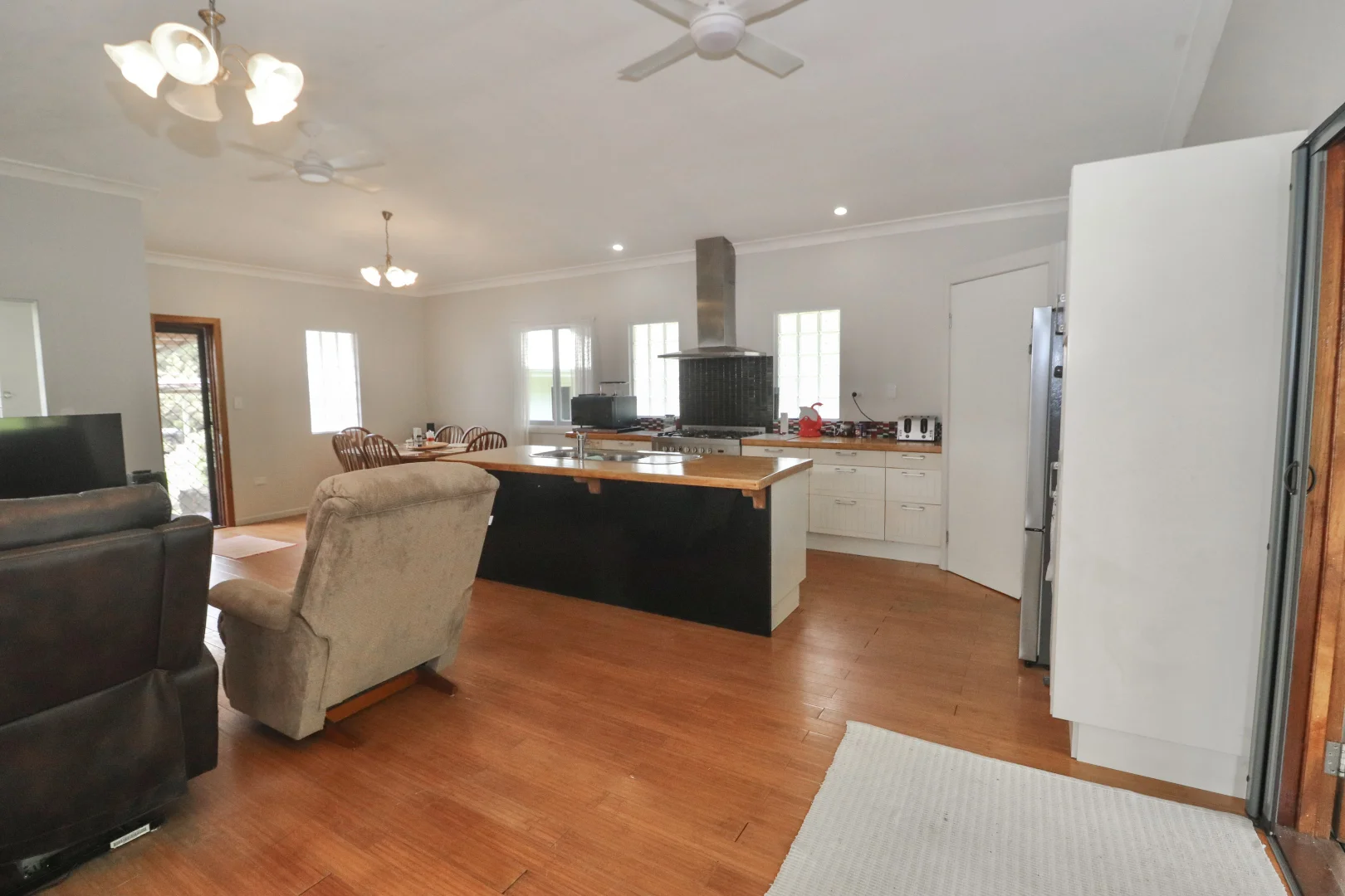 Additional image 5 of 305 Mount Gardiner Road, Bemerside QLD 4850