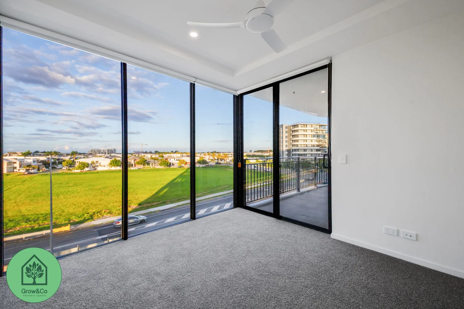 Additional image 14 of 2407/10 Sickle Avenue, Hope Island QLD 4212