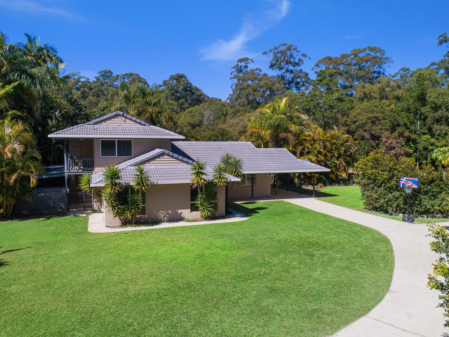 4 bedrooms House in 4 Belleden Pl COOROY QLD, 4563