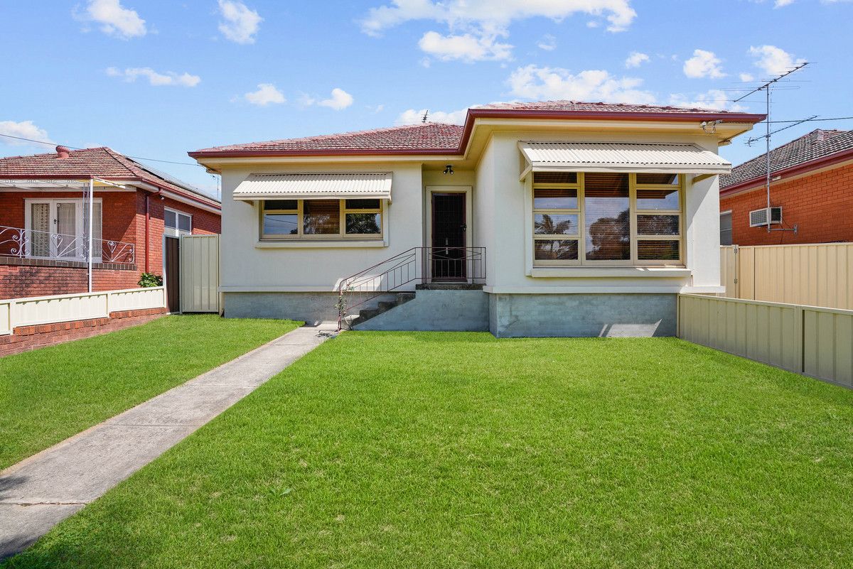 27A and 1/27A Allman Street, Campbelltown NSW 2560, Image 2