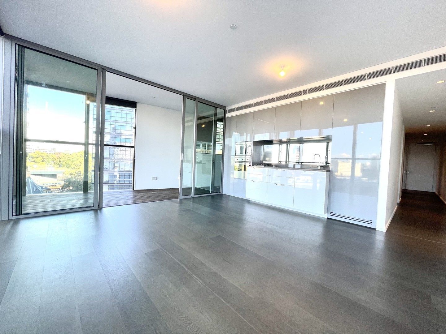 2 bedrooms Apartment / Unit / Flat in 1012/18 Park Lane CHIPPENDALE NSW, 2008