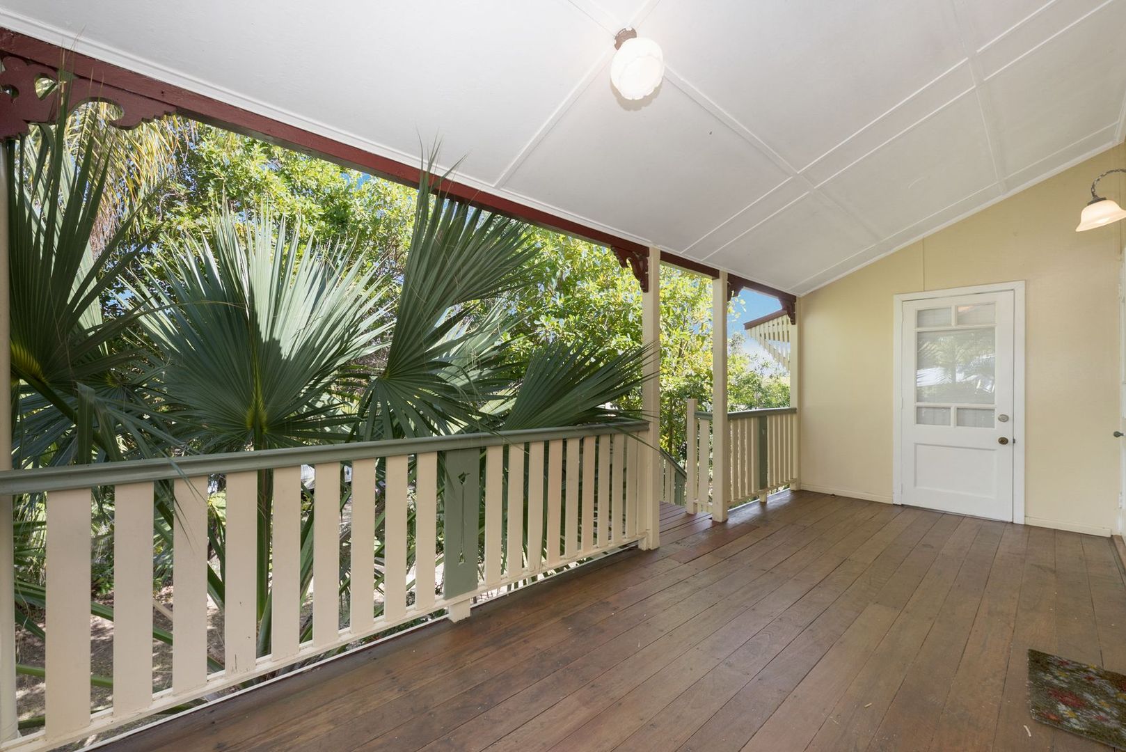 63 Robertson Street, Railway Estate QLD 4810, Image 2