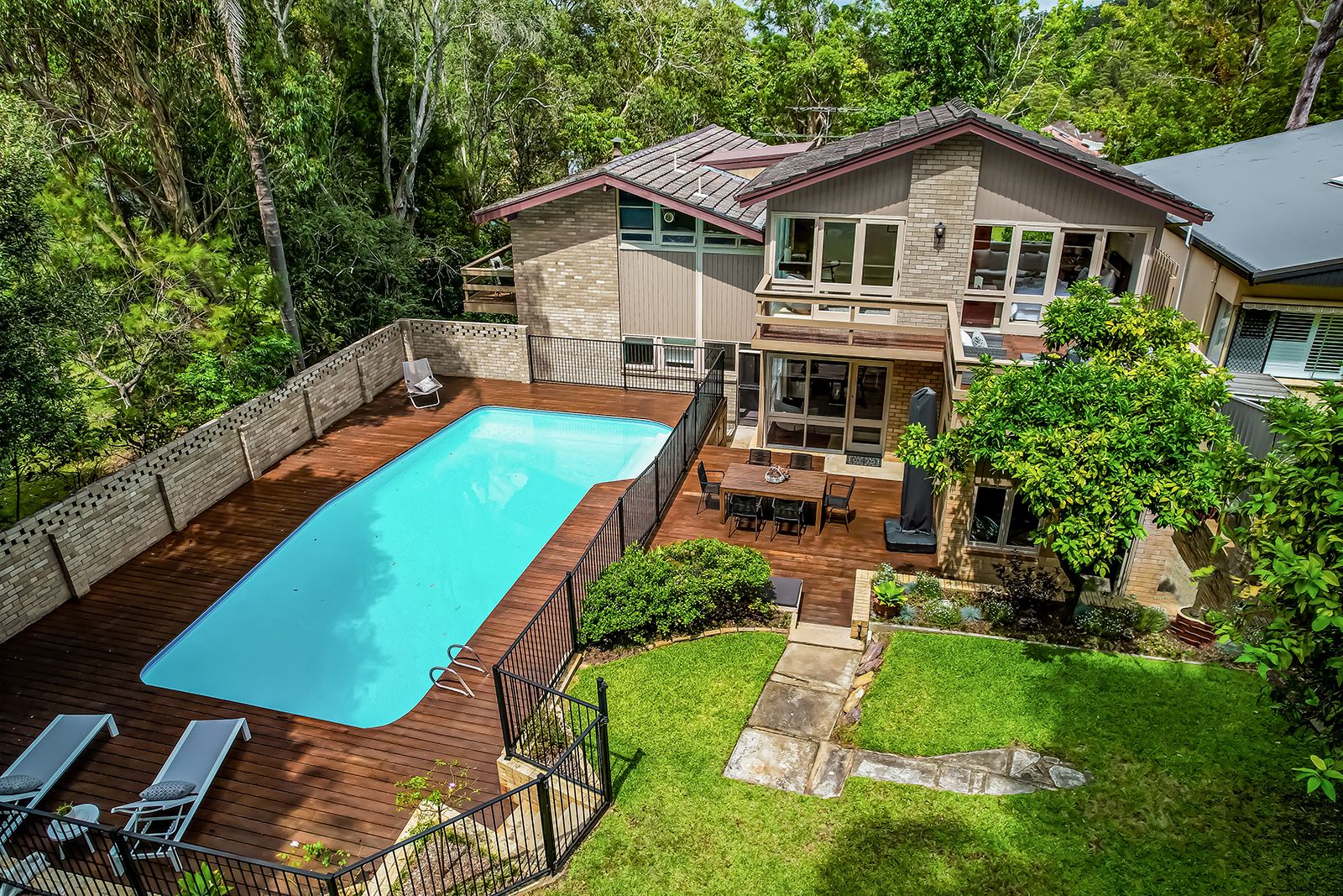 5 bedrooms House in 7 Ramsay Avenue WEST PYMBLE NSW, 2073