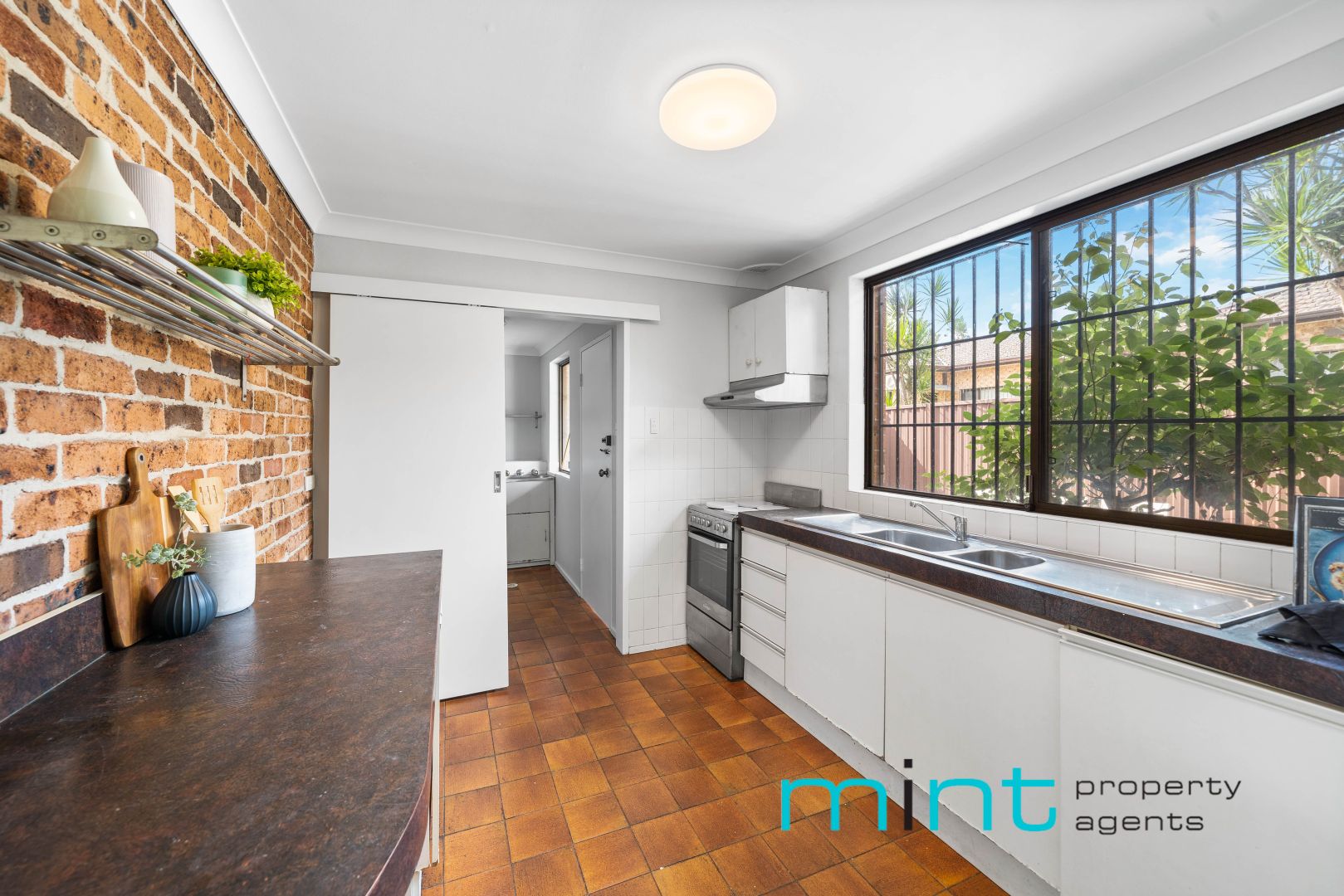 2/91 Lincoln Street, Belfield NSW 2191, Image 2