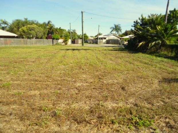 Vacant land in 3 Patricia St, KELSO QLD, 4815