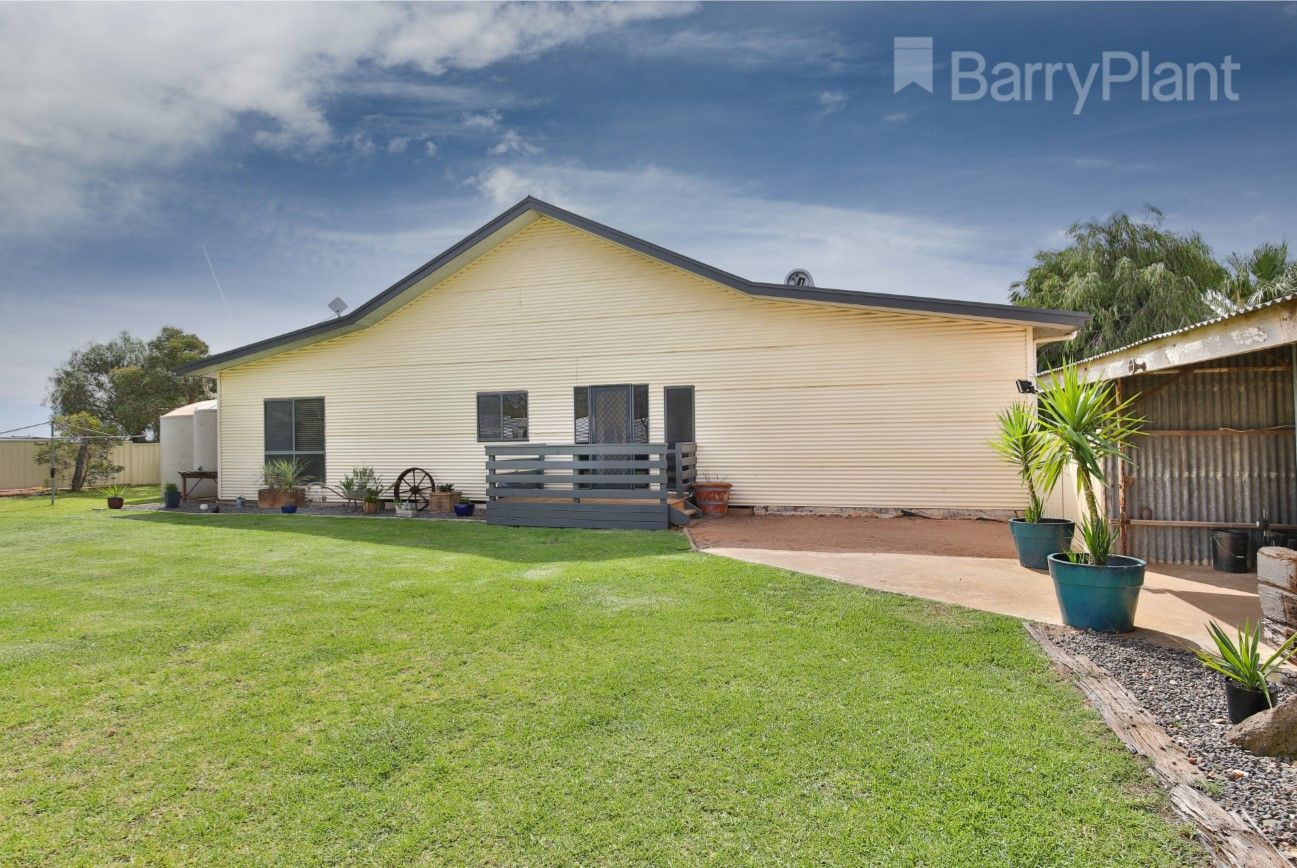 132 Twenty First Street, Koorlong VIC 3501, Image 0