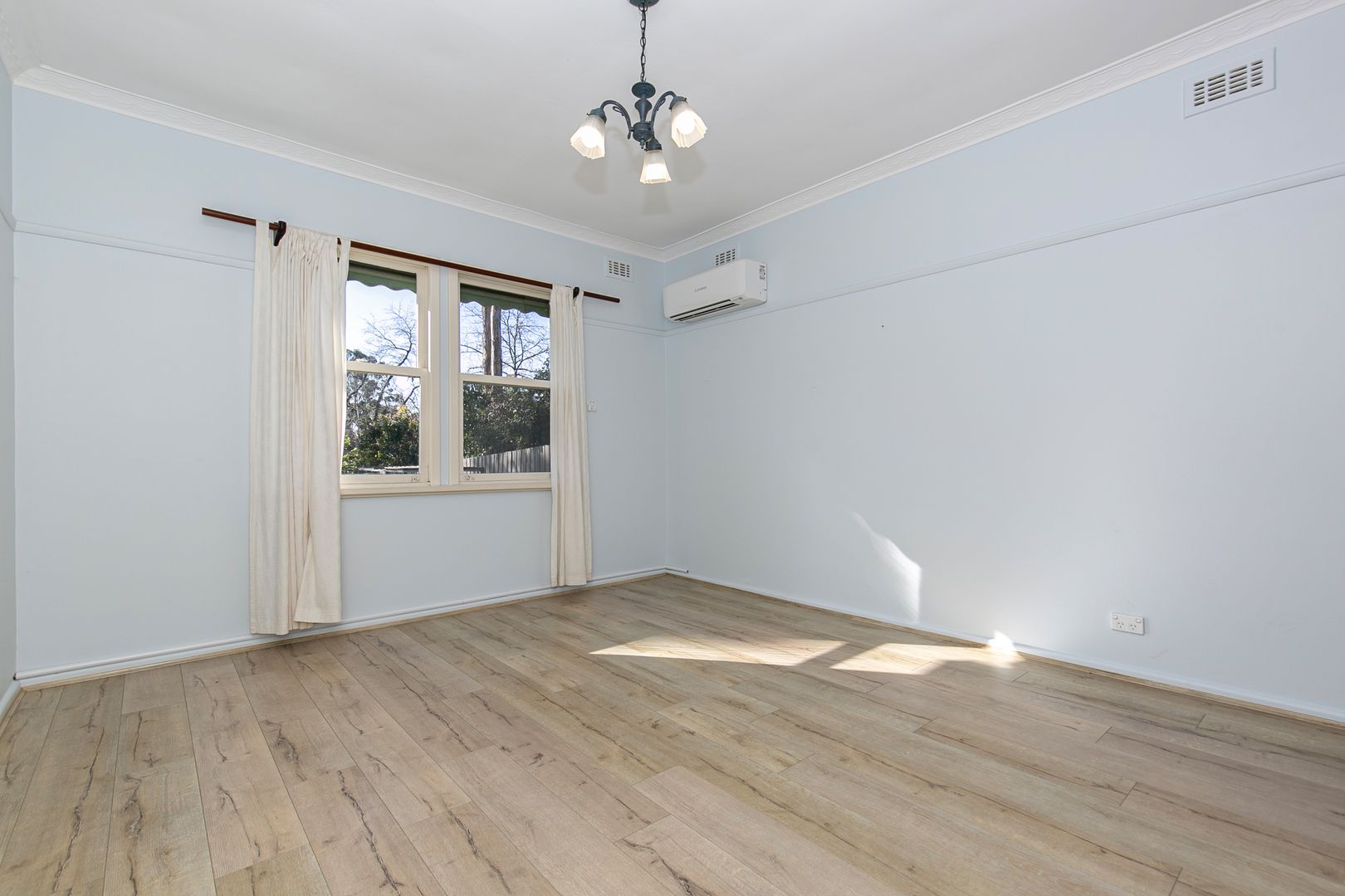 36 Laburnum Street, Blackburn VIC 3130 House For Rent 630 Domain