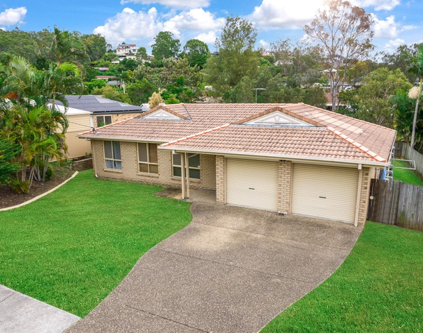 24 Duesbury Crescent, Edens Landing QLD 4207