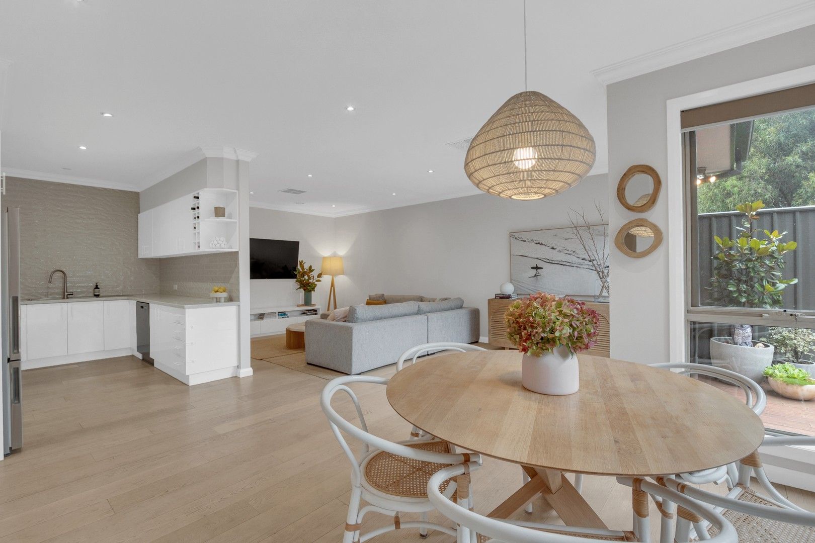 18 Willett Avenue, Oak Park VIC 3046 House For Rent 750 Domain