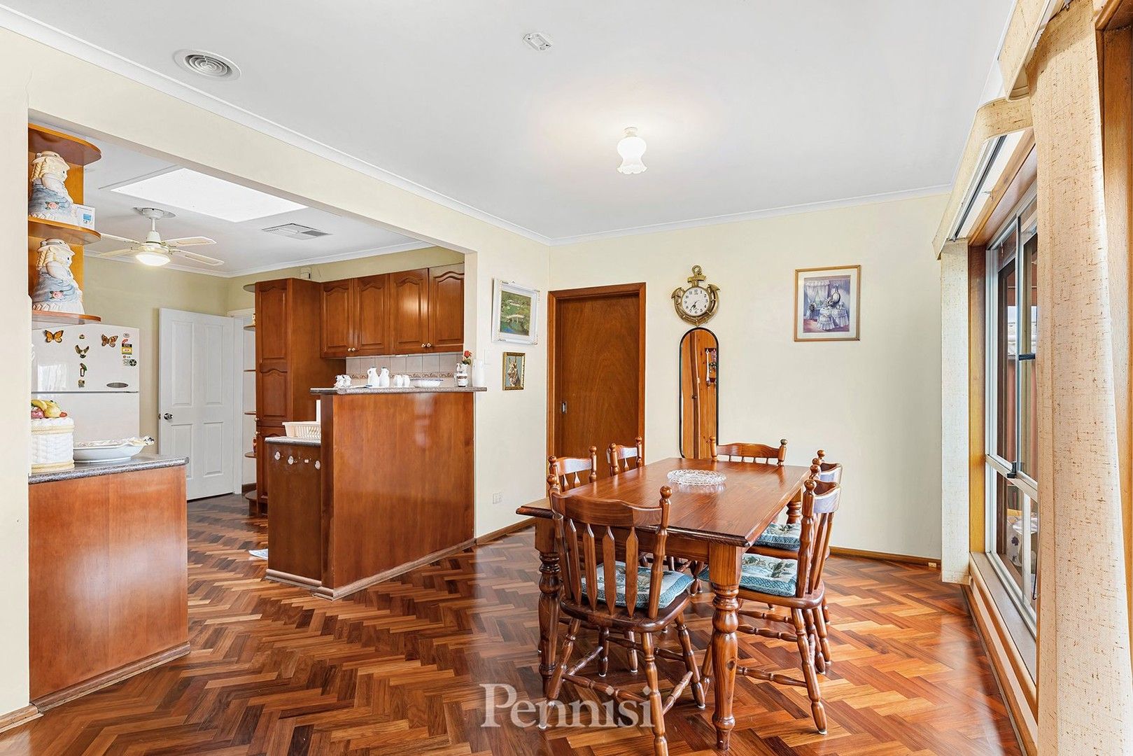 15 Emu Parade, Jacana VIC 3047, Image 1