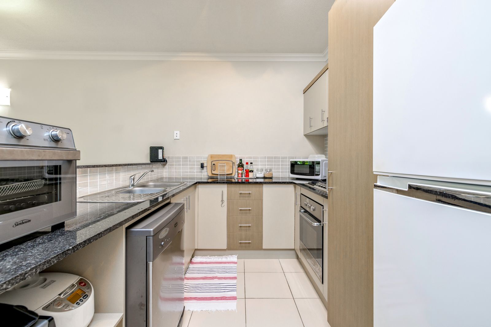 227/12-21 Gregory Street, Westcourt QLD 4870, Image 1