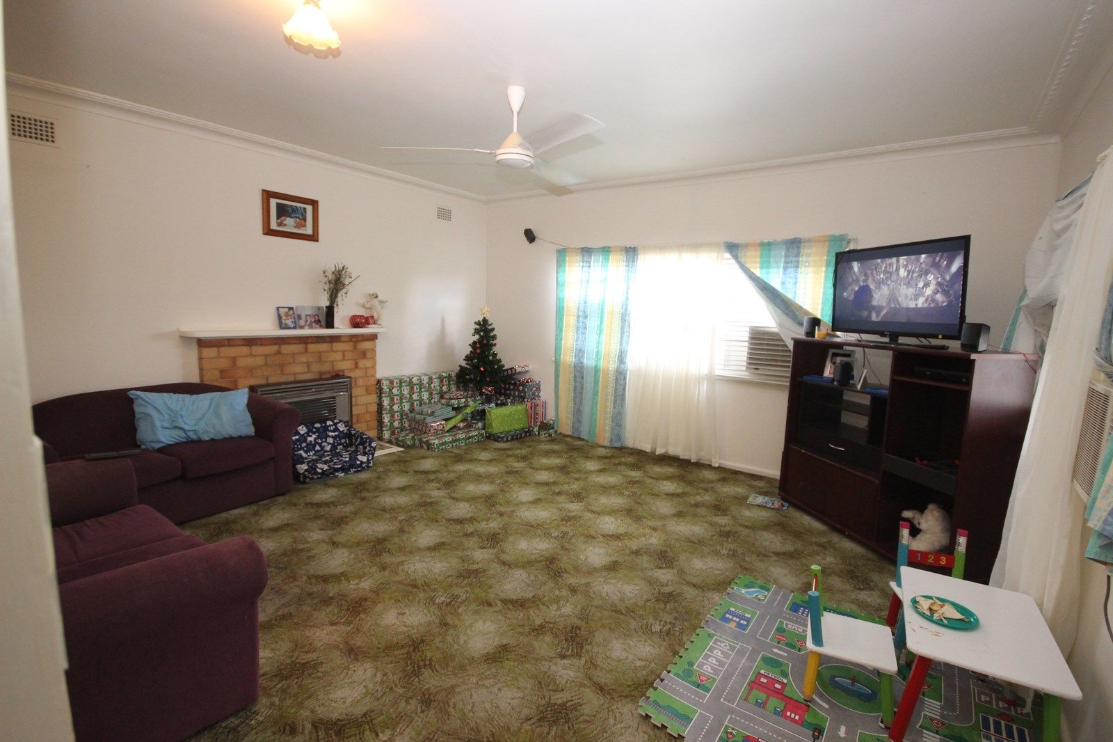 2 Begonia Street, Tamworth NSW 2340, Image 2