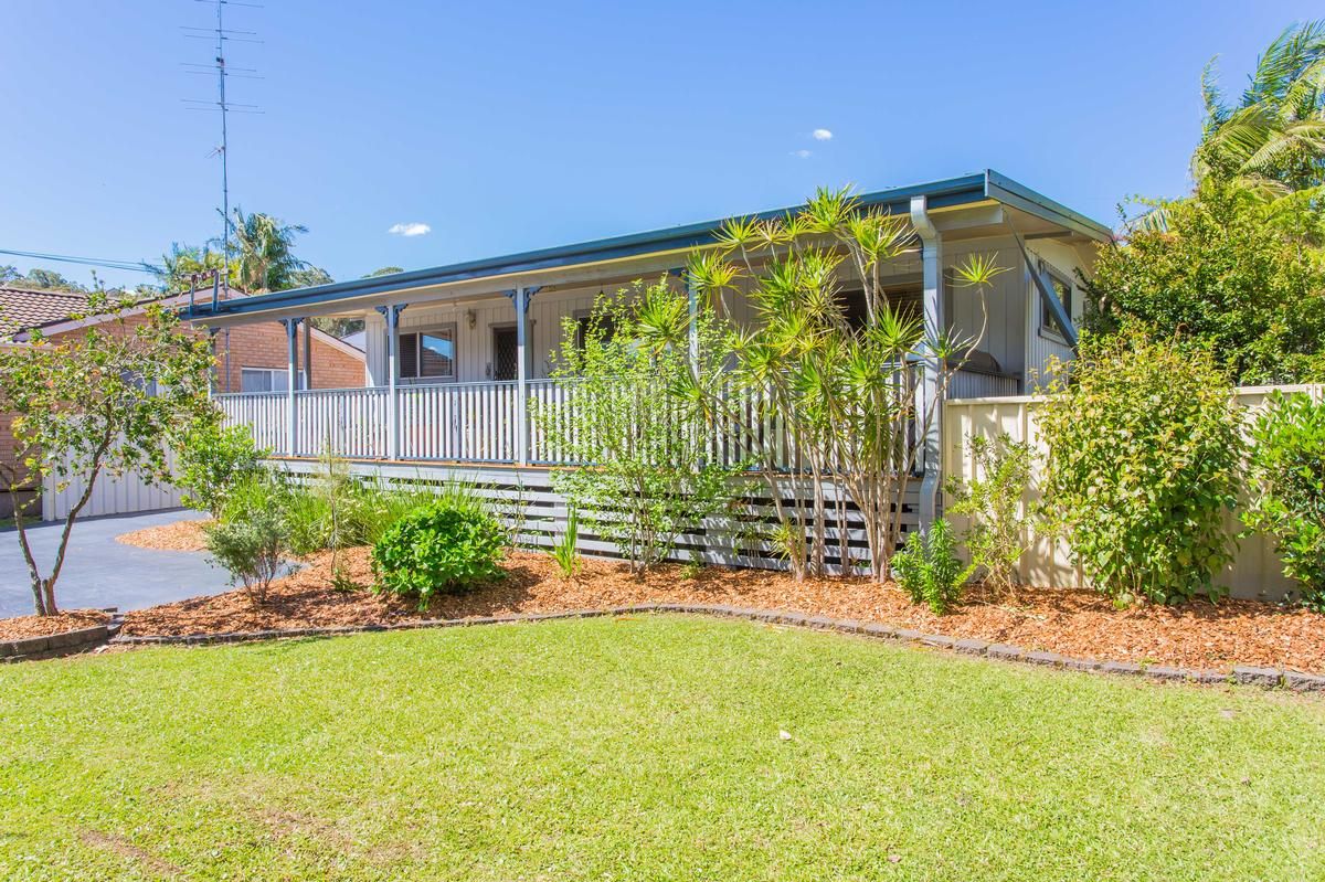 13 Letchworth Parade, Balmoral NSW 2283, Image 2