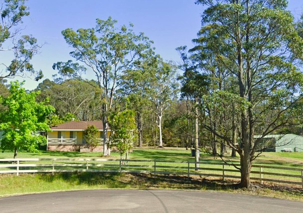 2 Carlyle Close, Jilliby NSW 2259