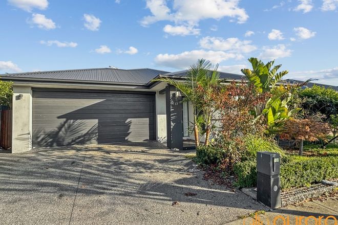 Picture of 17 Hollywell Road, CLYDE NORTH VIC 3978