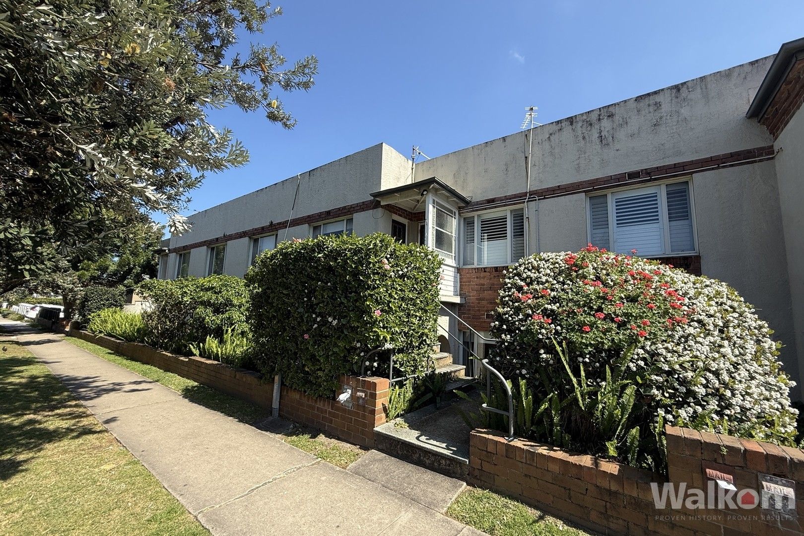 2 bedrooms Apartment / Unit / Flat in 7/25 Tooke Street COOKS HILL NSW, 2300