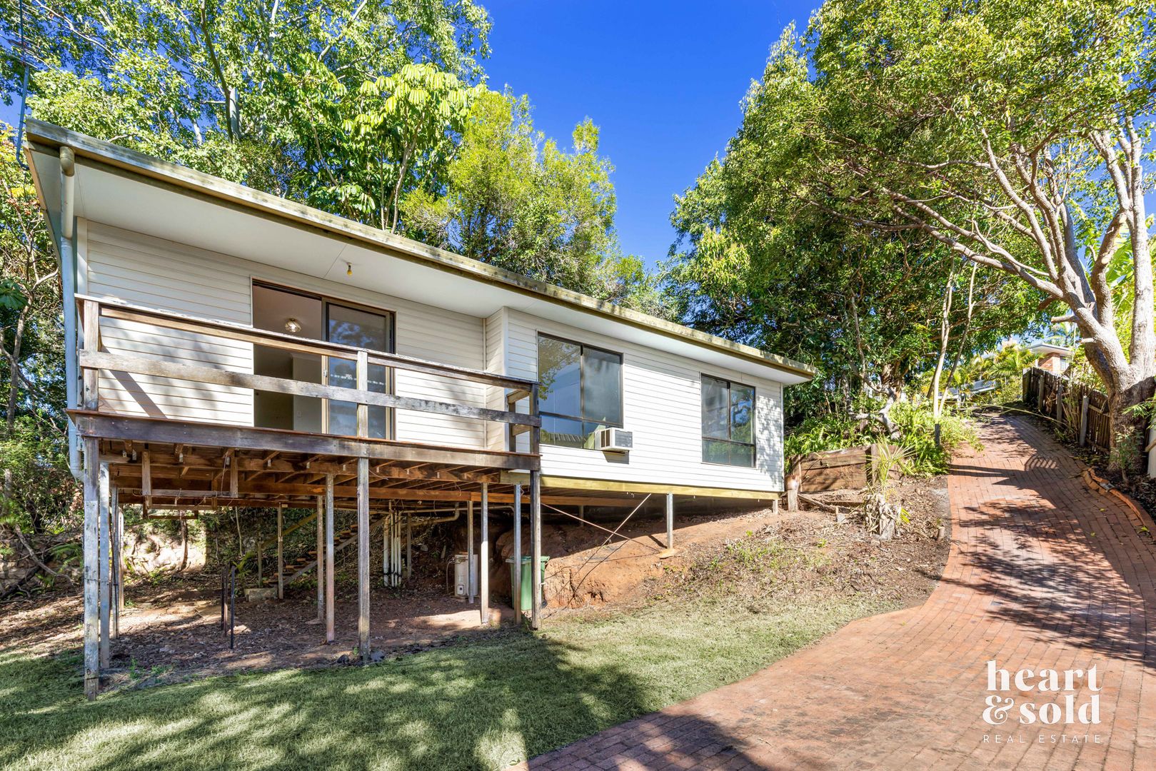 8 Mundara Court, Coes Creek QLD 4560, Image 1