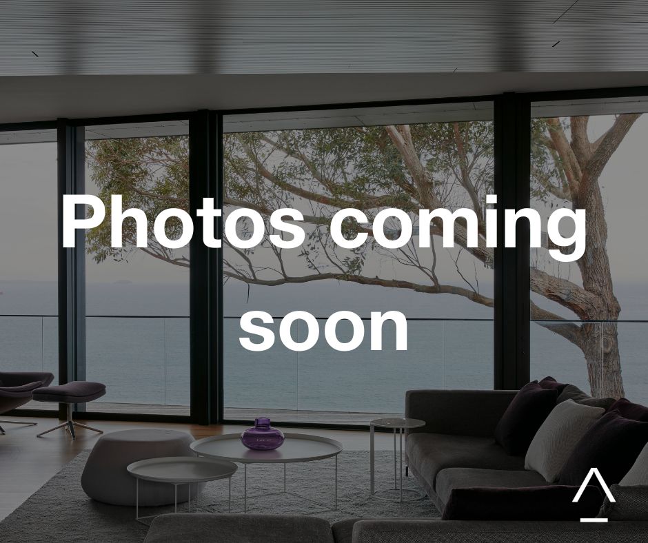 4 bedrooms House in 21 Abrolhos Loop BECKENHAM WA, 6107