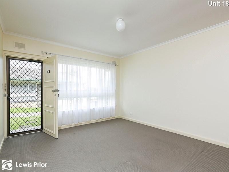 18/5A Riverside Drive, Bedford Park SA 5042, Image 2