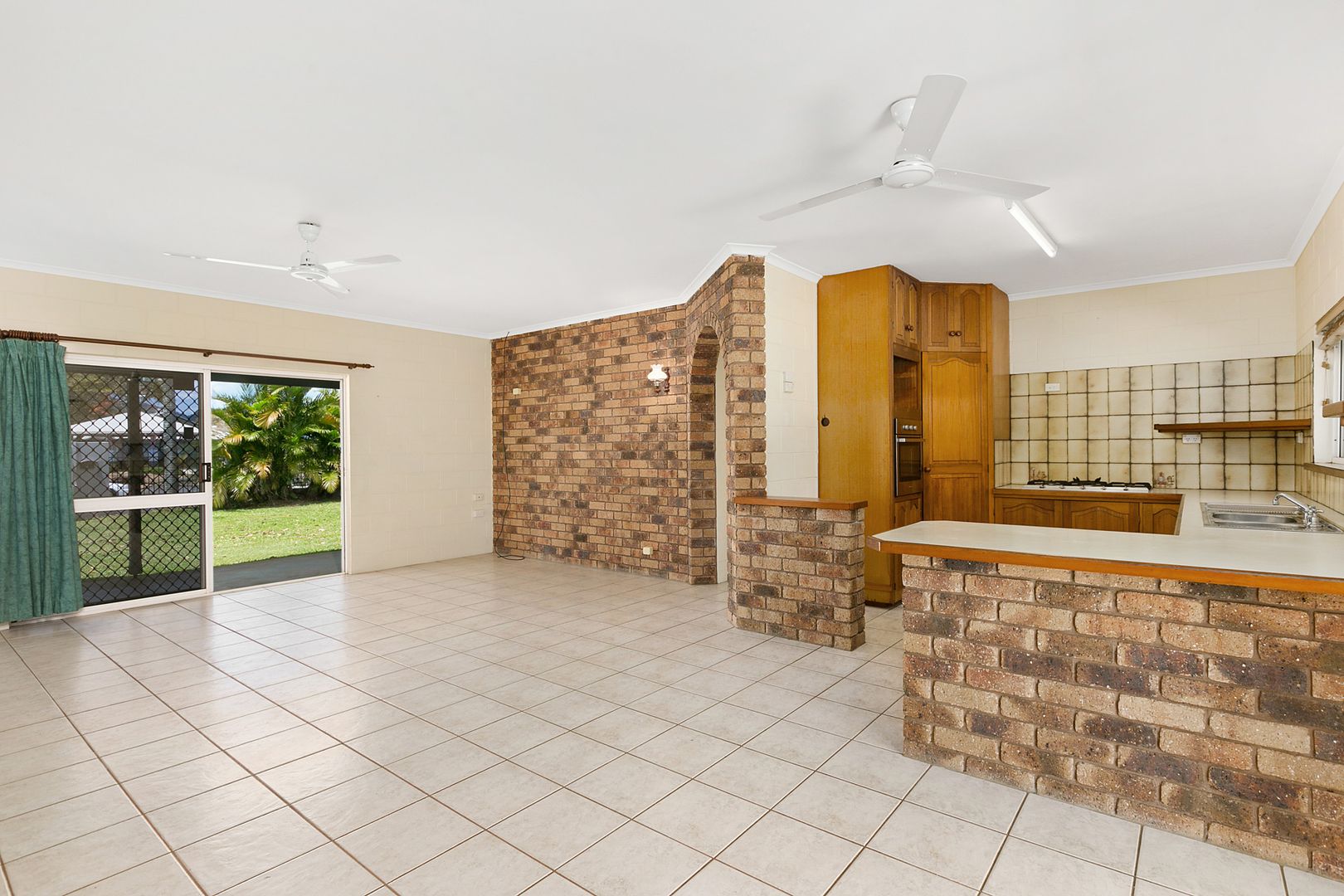 57 Harley Street, Kamerunga QLD 4870, Image 2