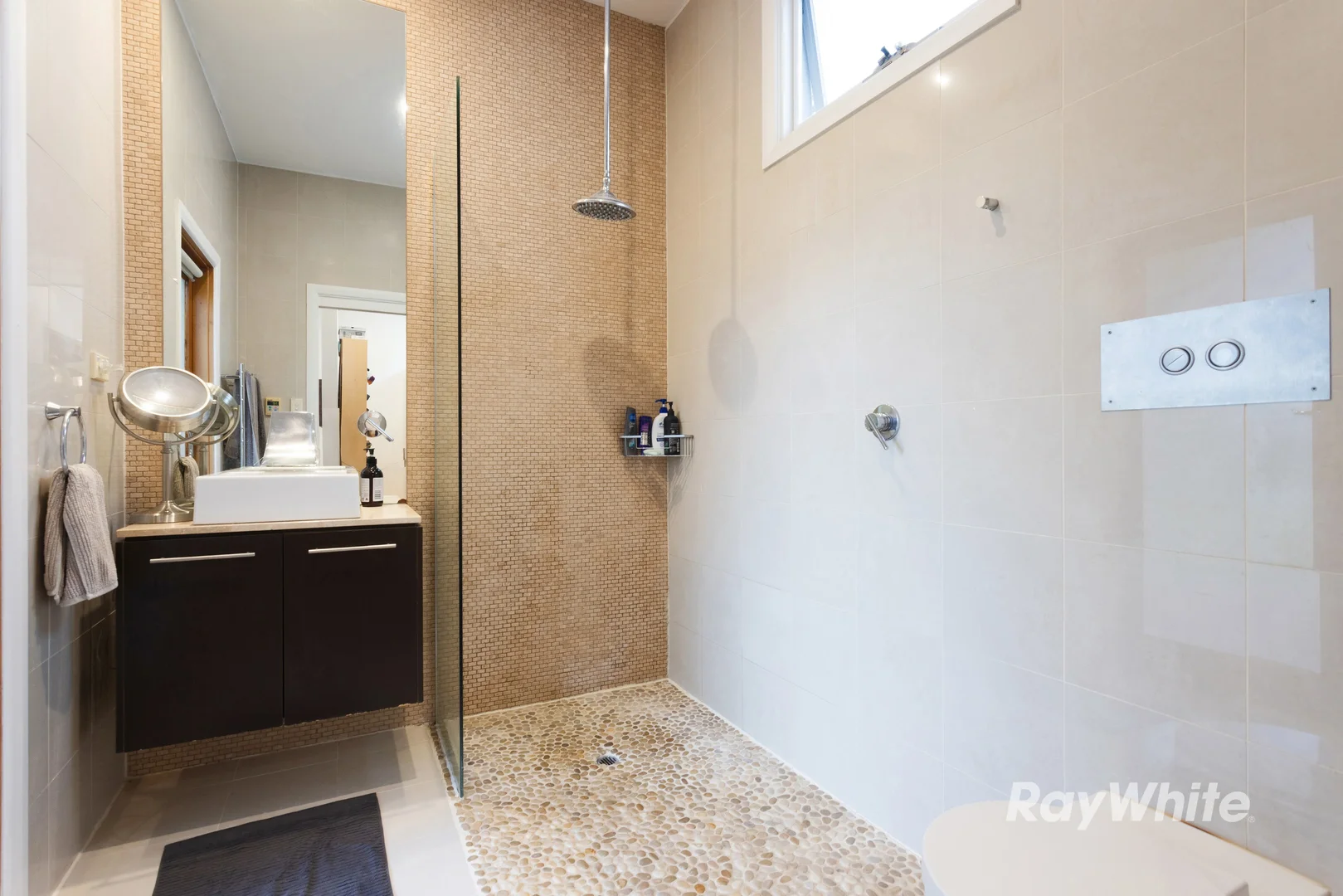 Additional image 9 of 5 Hewitts Road, Carnegie VIC 3163