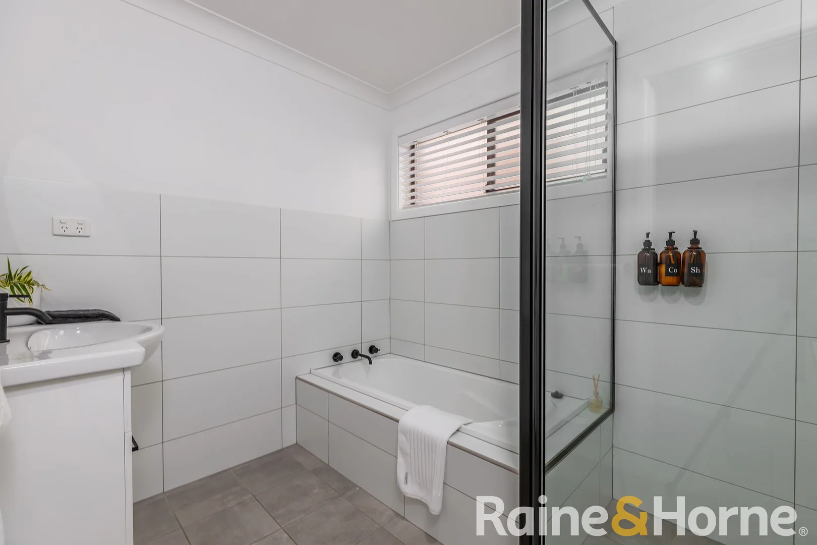 Additional image 10 of 297 Macquarie Street, Dubbo NSW 2830