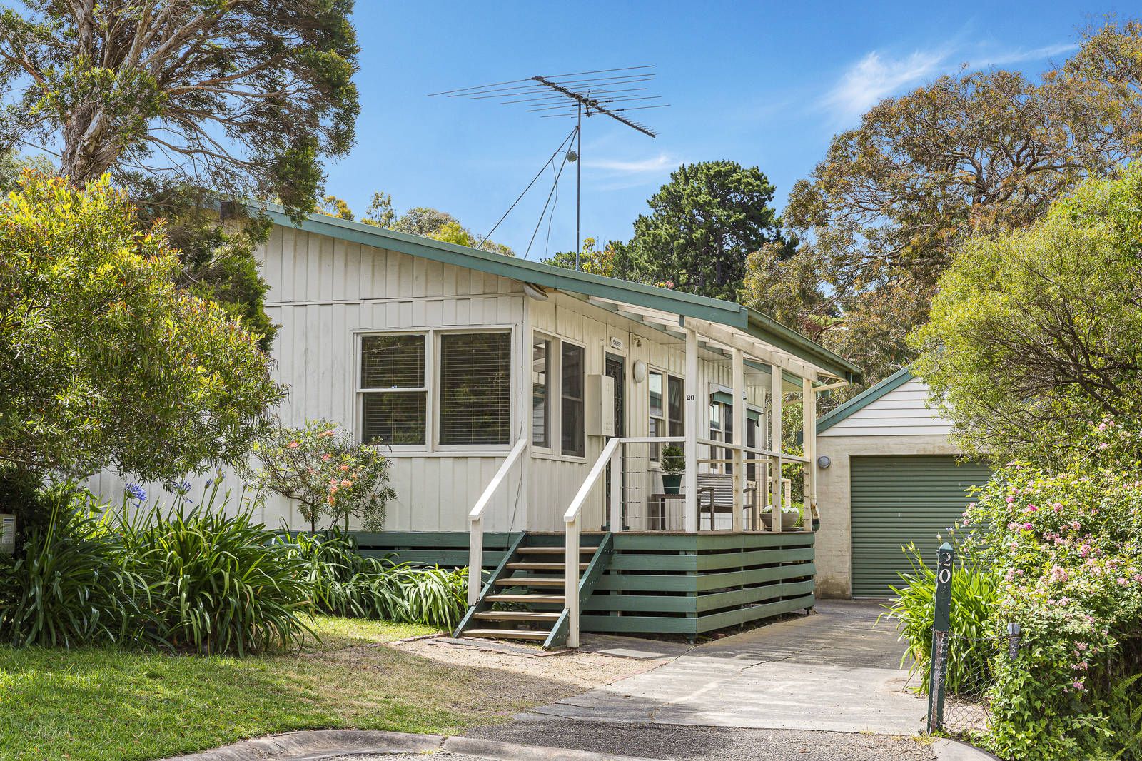 20 Bennie Court, Flinders Property History & Address Research Domain