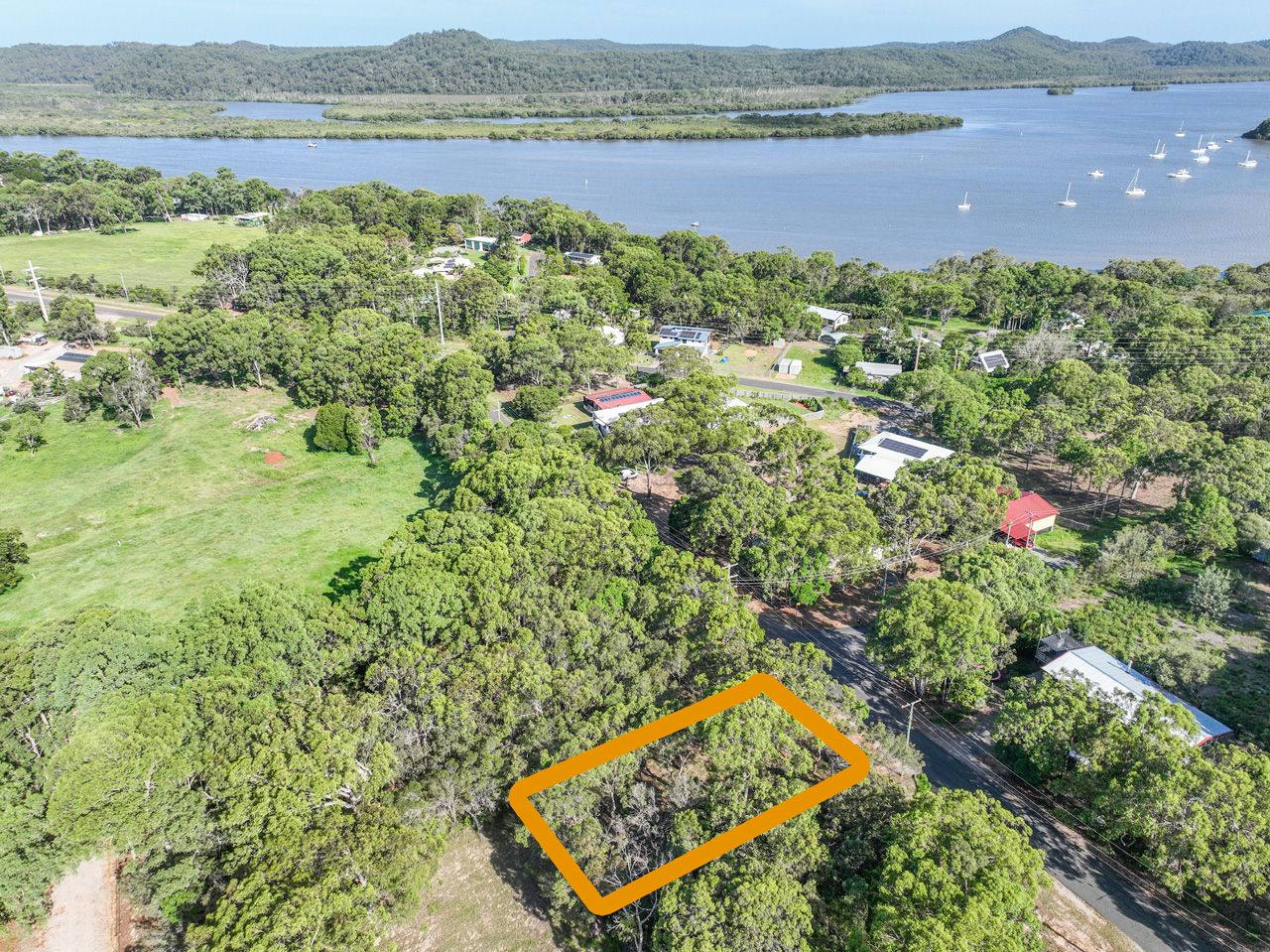 53 Fern Terrace, Russell Island QLD 4184, Image 0