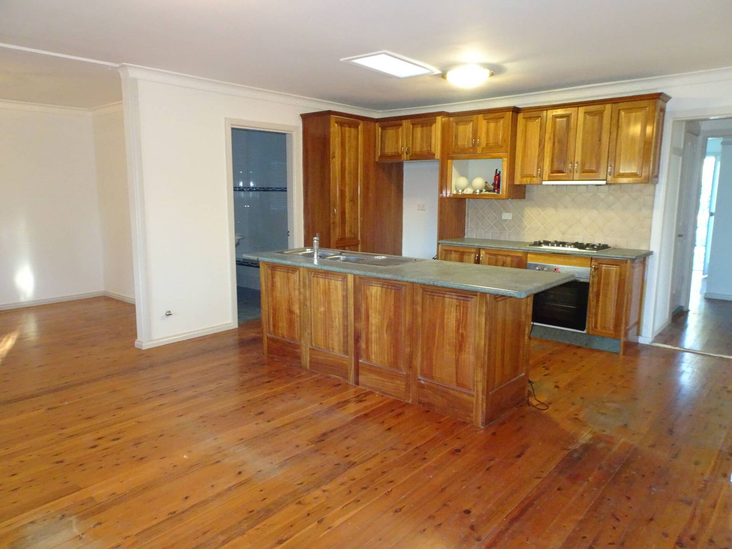 117 Dennistoun ave, Guildford NSW 2161, Image 1