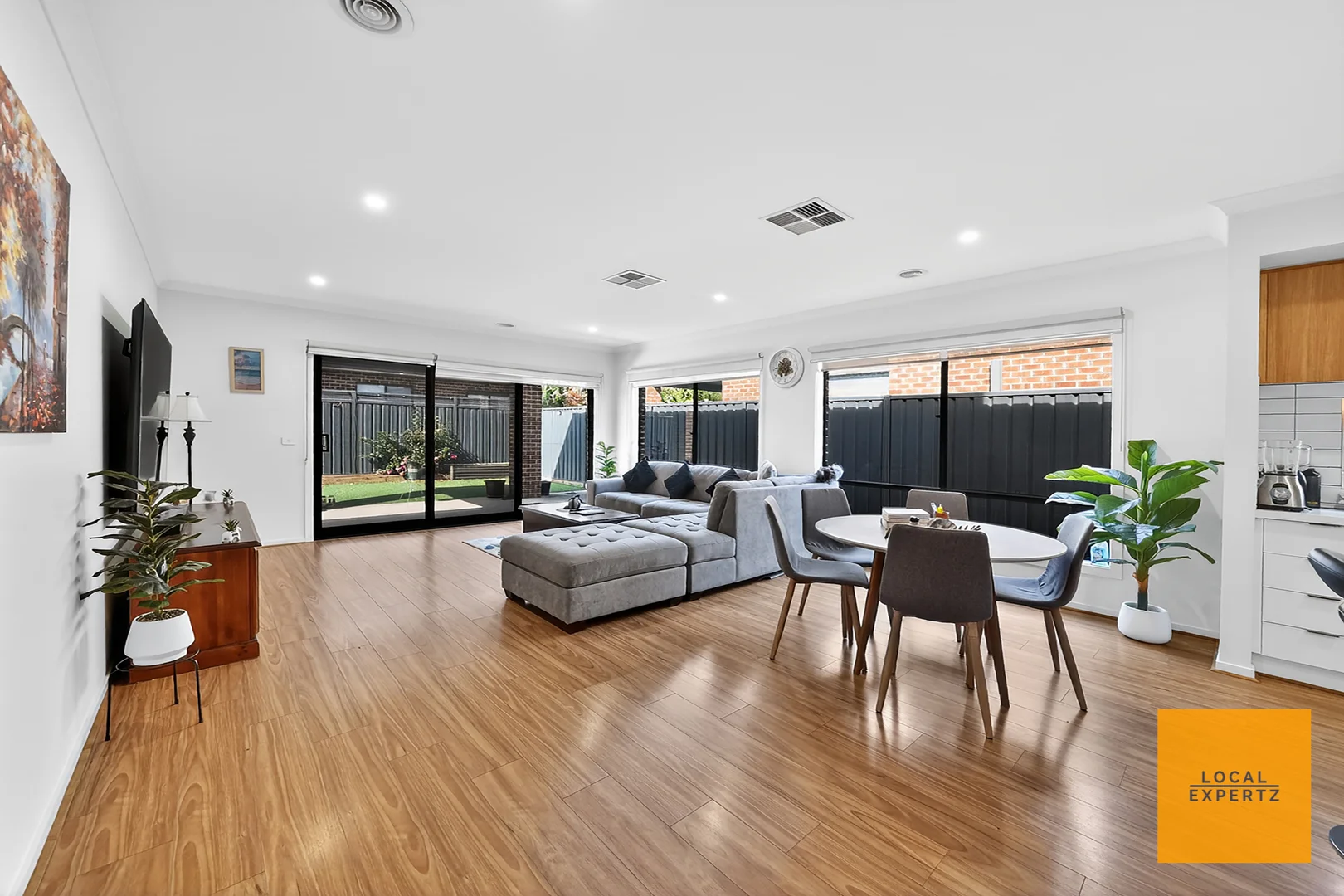 Additional image 9 of 49 Wonnangatta Crescent, Weir Views VIC 3338