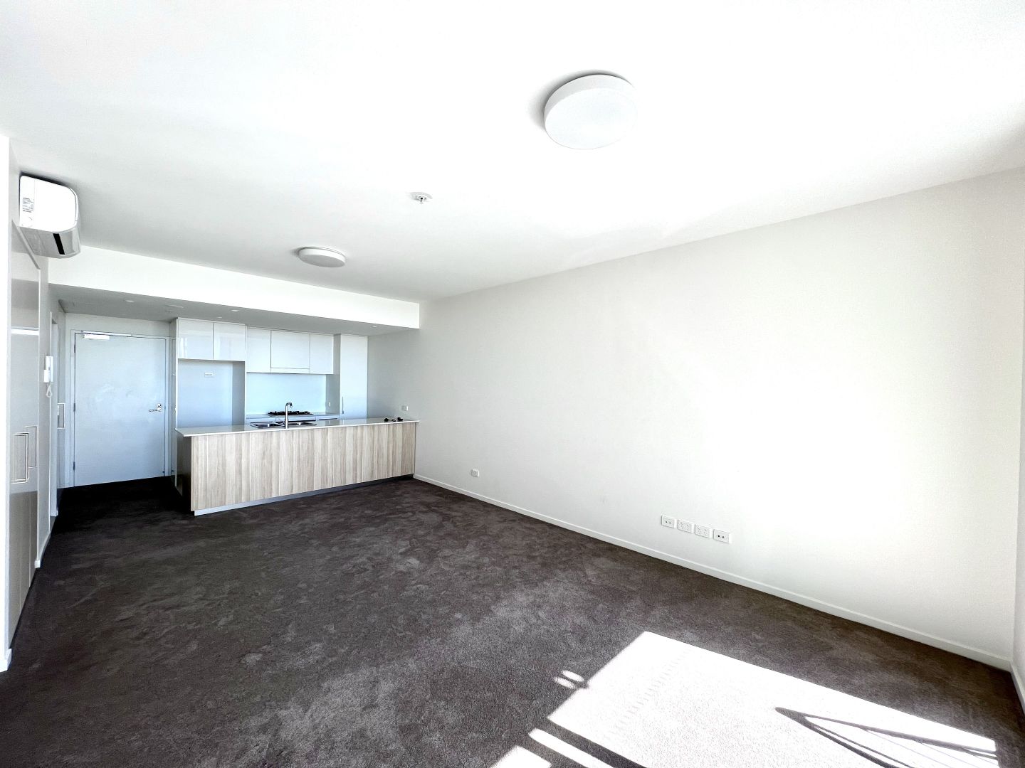 809/458 Forest Road, Hurstville NSW 2220, Image 2