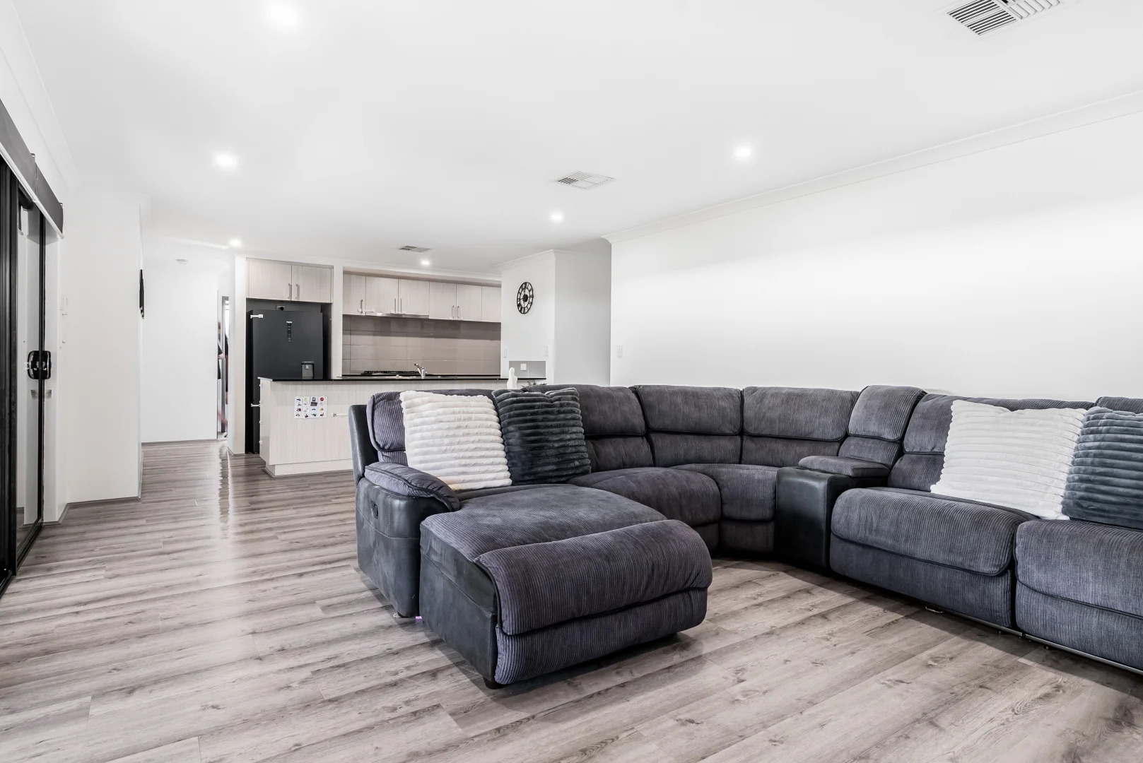 Additional image 6 of 31 Salhouse Road, Aveley WA 6069