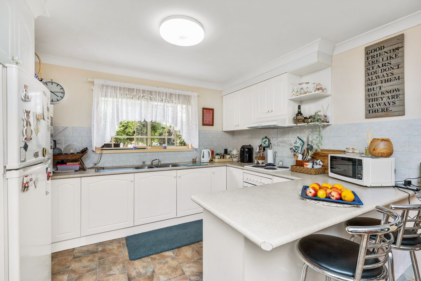 1/14 Derwent Avenue, Tatton NSW 2650, Image 2