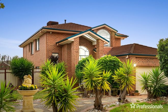 Picture of 31 Perceval Crescent, TAYLORS LAKES VIC 3038