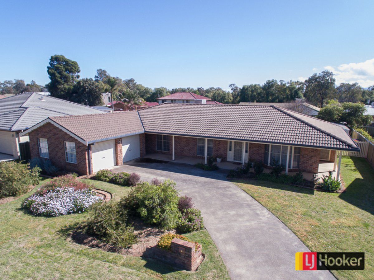 6 Paton Street, South Tamworth NSW 2340, Image 0