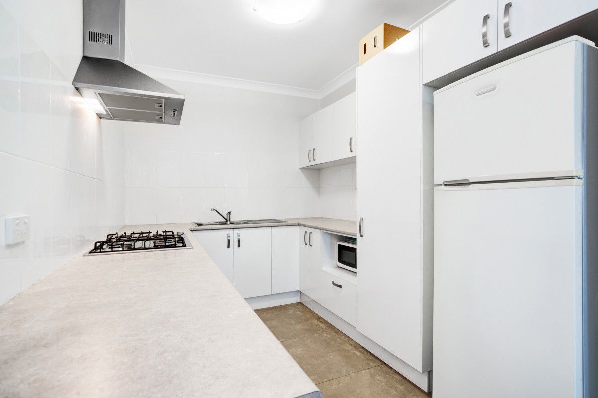 2/27 Cowper Street, Wallsend NSW 2287, Image 2