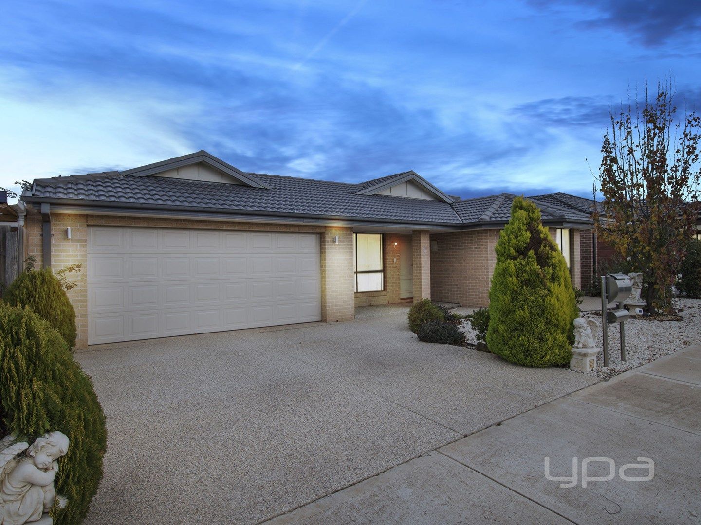44 Cooloongup Crescent, Harkness VIC 3337, Image 0