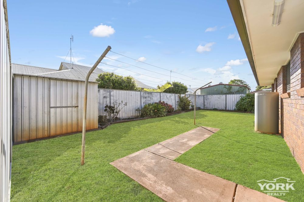 2/3 Dorothea Court, Harristown QLD 4350, Image 1