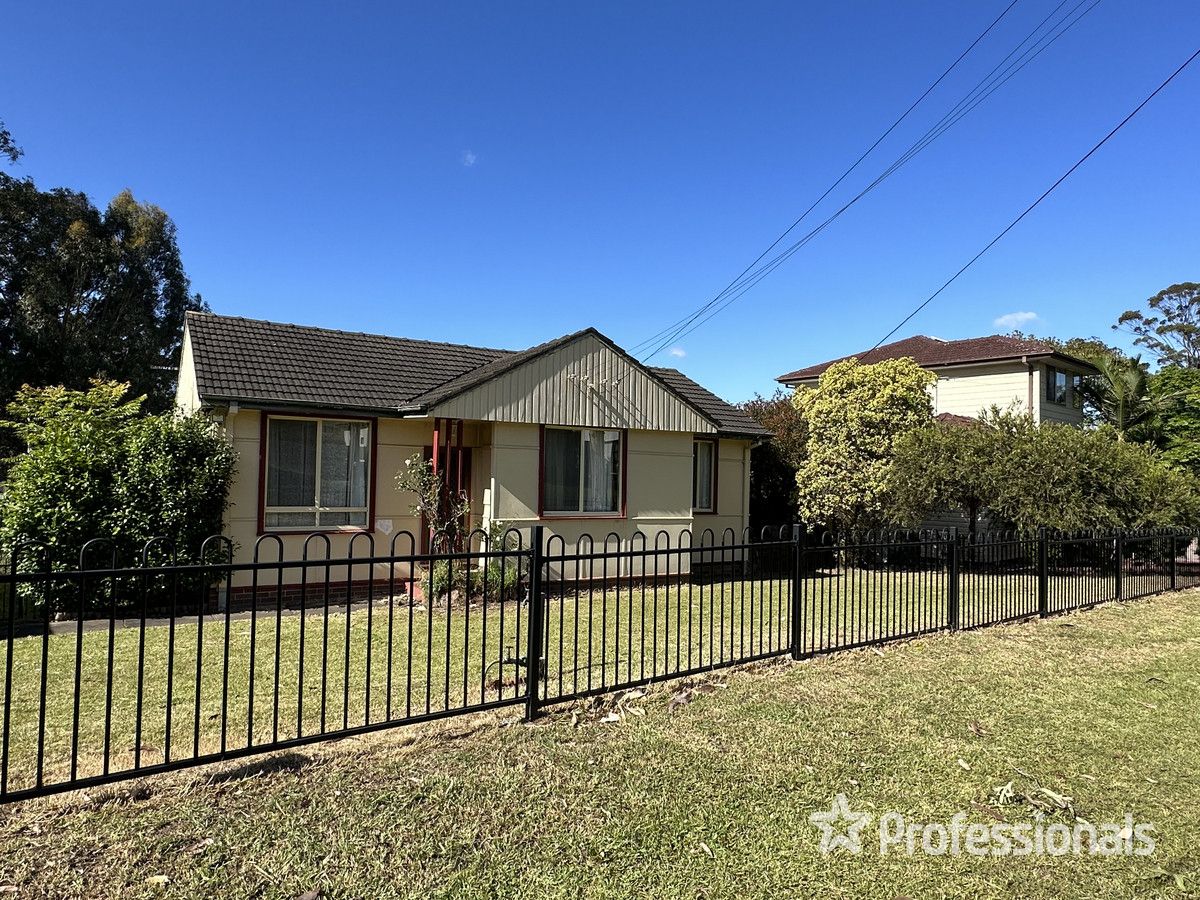 3 bedrooms House in 42 Janice Street SEVEN HILLS NSW, 2147
