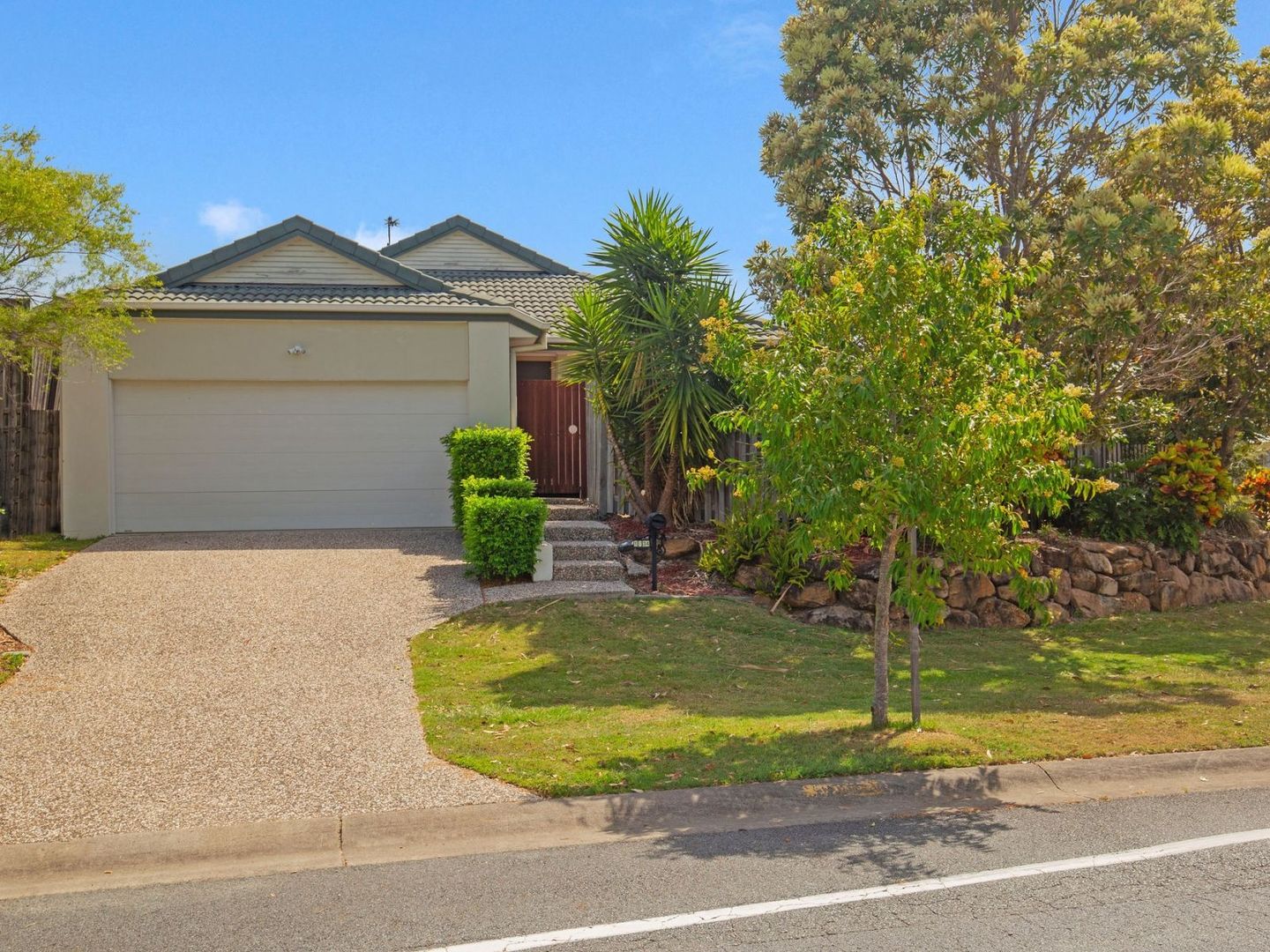 34 Billinghurst Crescent, Upper Coomera Property History & Address Research Domain