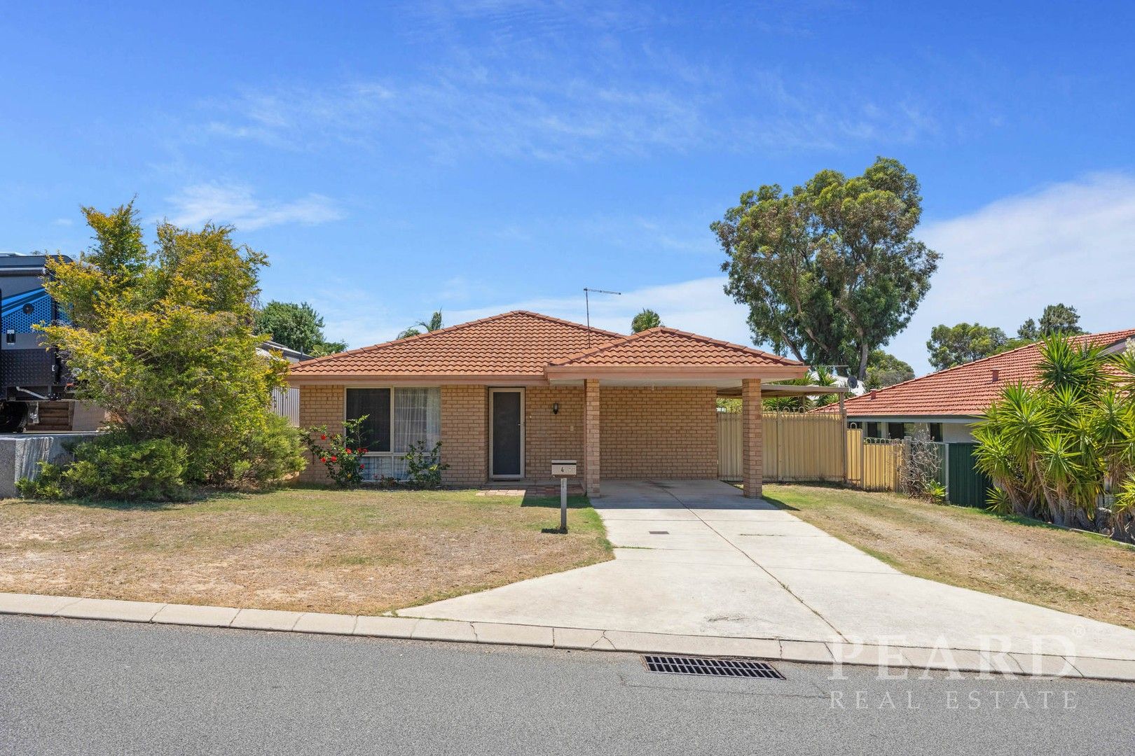 3 bedrooms House in 4 Petersen Close CLARKSON WA, 6030