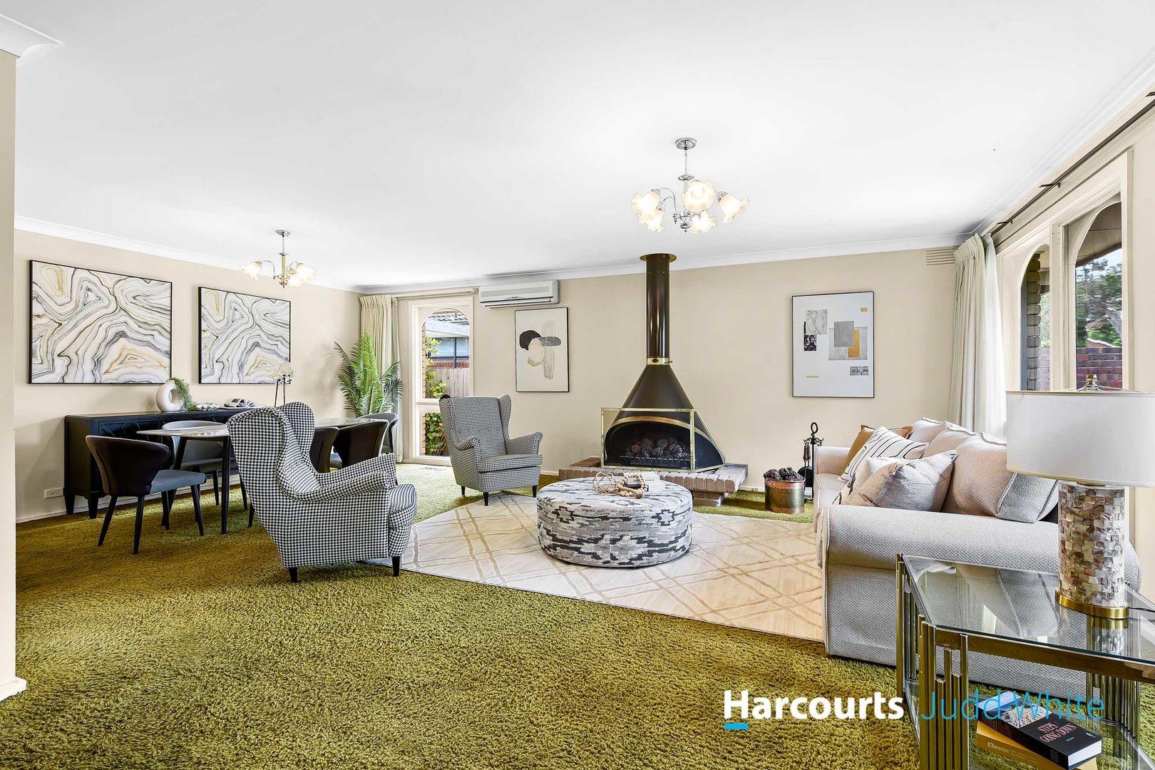 2 Courage Court, Glen Waverley VIC 3150, Image 2