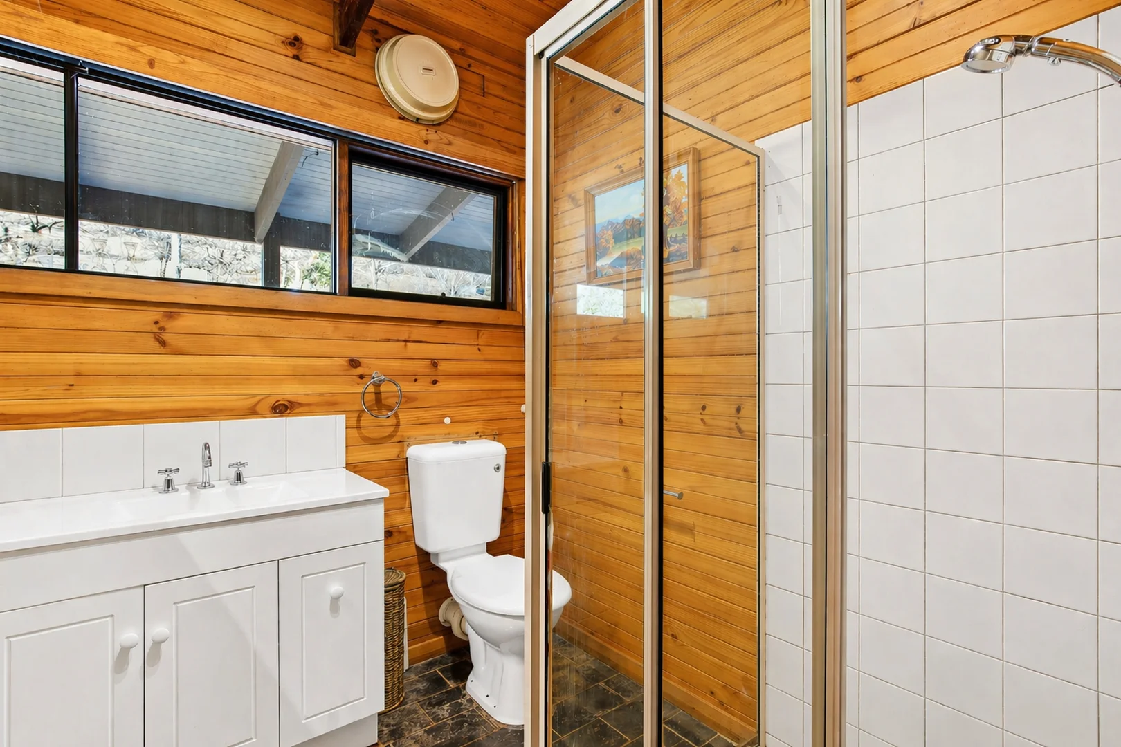 Additional image 5 of 38-40 Crystal Brook Avenue, Porepunkah VIC 3740