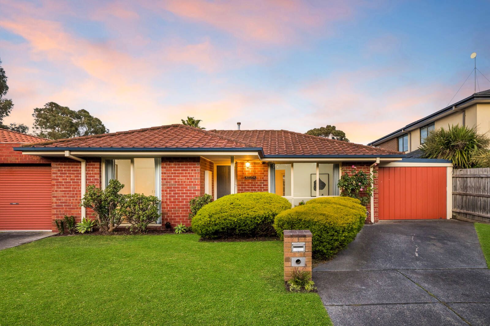 2/1 Jacinta Court, Aspendale Gardens VIC 3195, Image 0