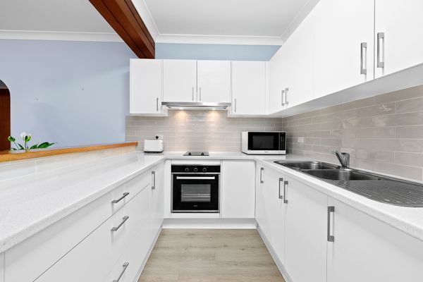 2 bedrooms Apartment / Unit / Flat in 10/2 Doomben Avenue EASTWOOD NSW, 2122