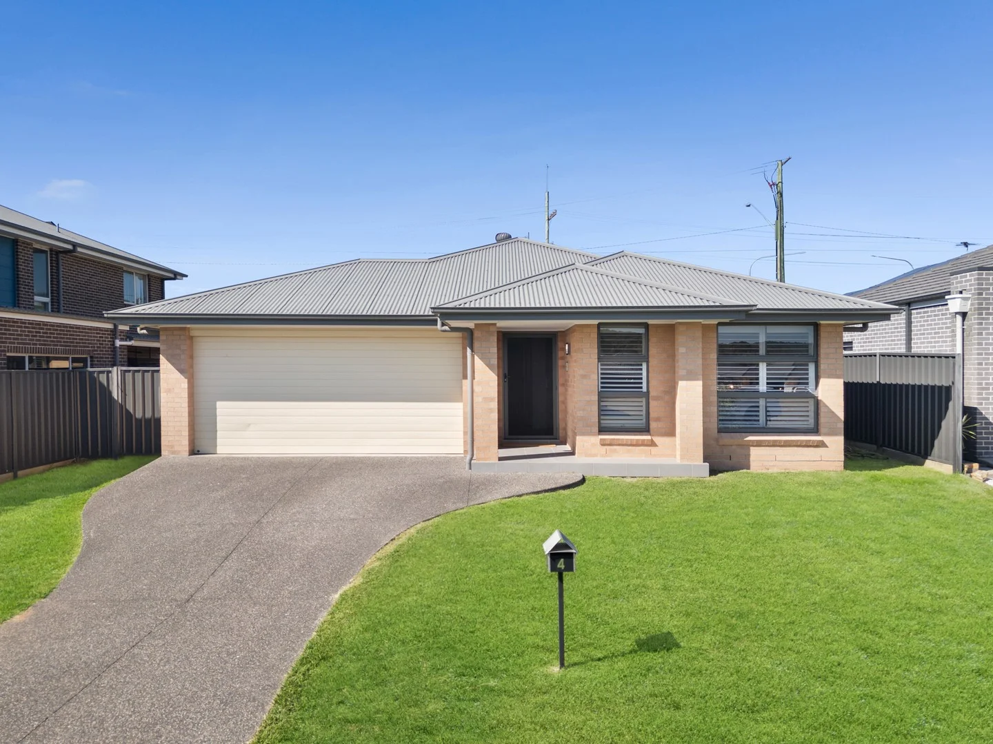 4 Guest Street, Boolaroo NSW 2284