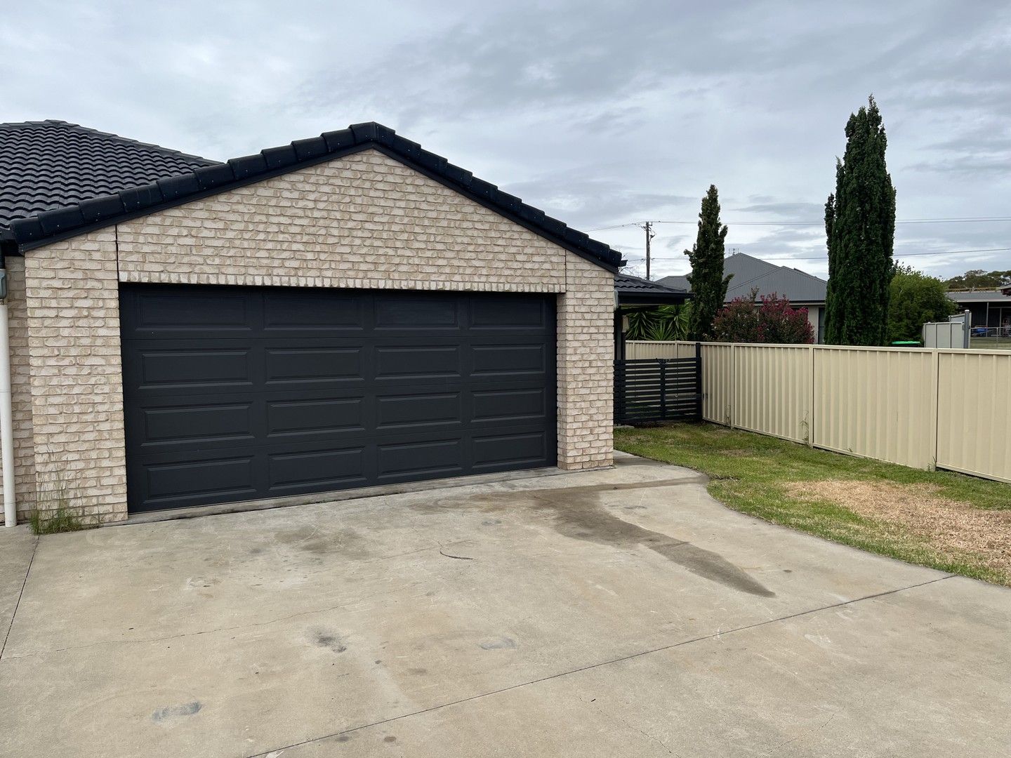 9a Mawson Close, Tamworth NSW 2340, Image 0