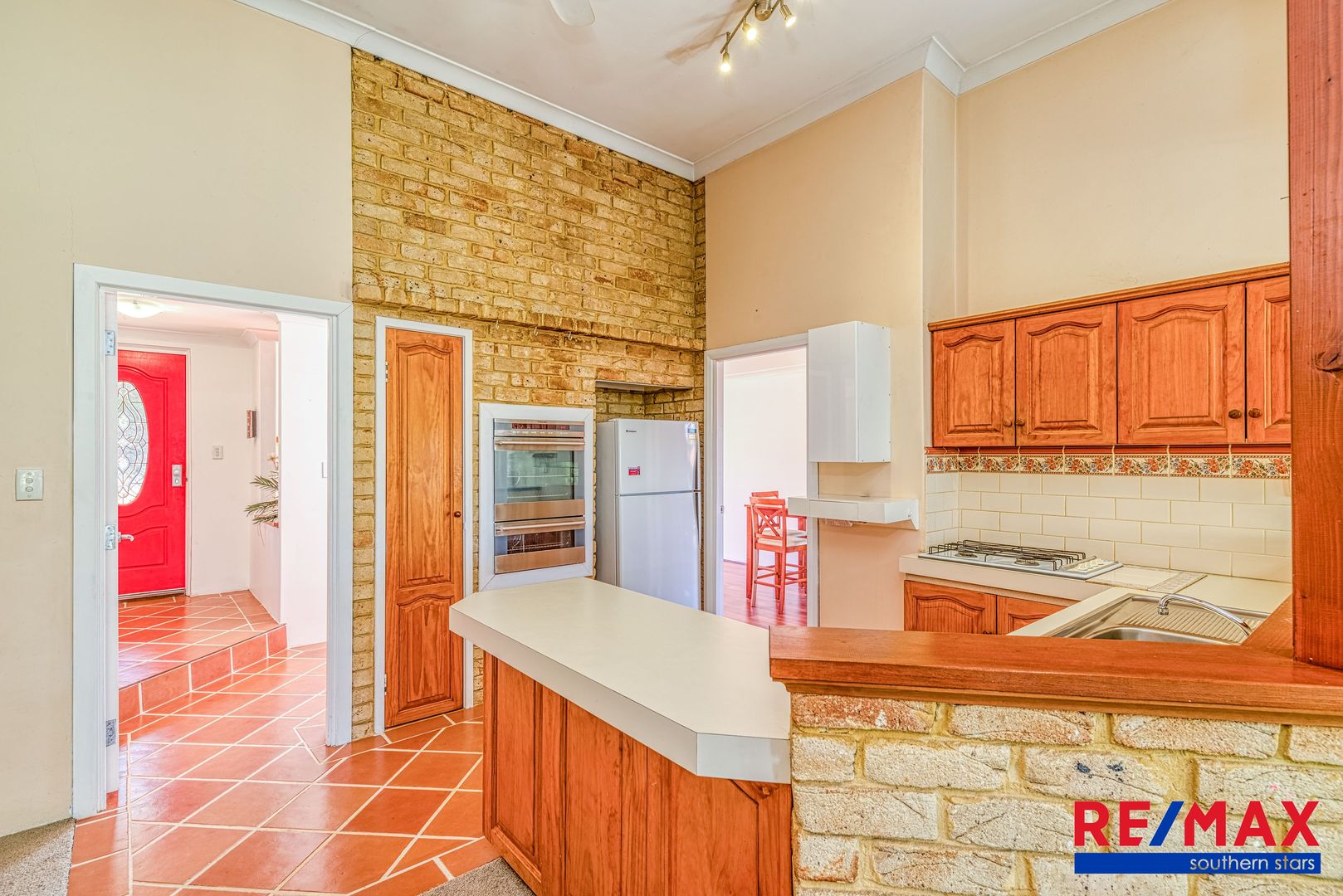 10 Westminster Court, Armadale WA 6112