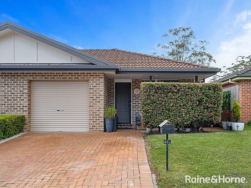 3 bedrooms Villa in 2/47 Greenvale Rd GREEN POINT NSW, 2251