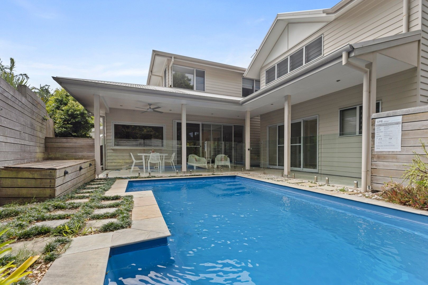 5 bedrooms House in 2/27 Kalemajere Drive SUFFOLK PARK NSW, 2481